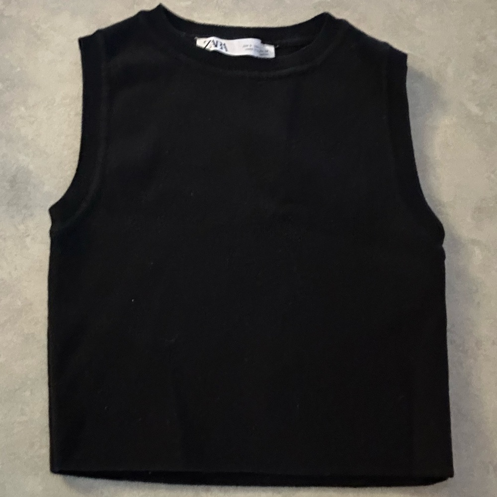 Zara Black Ribbed Cropped Knit Vest